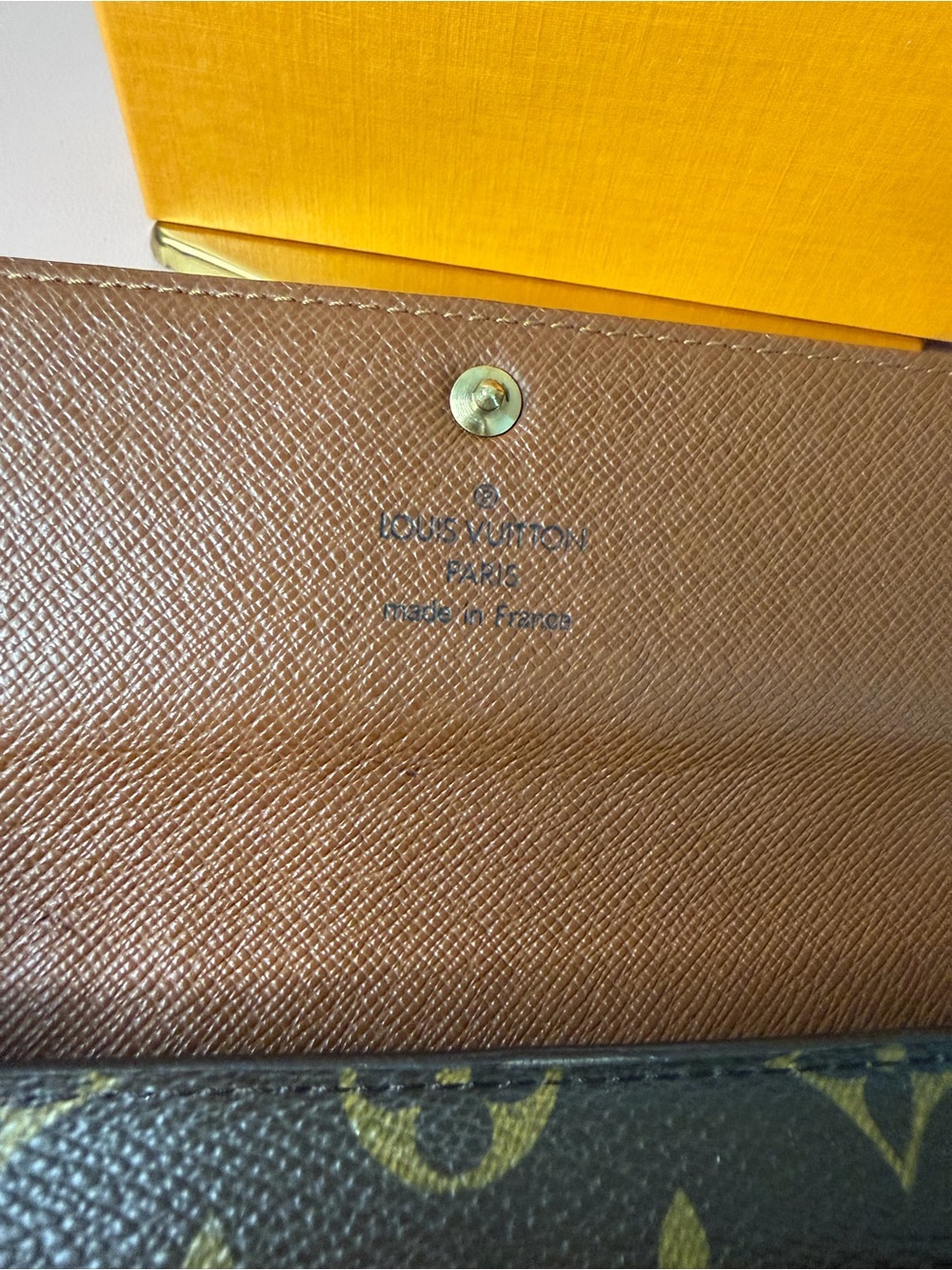 Louis Vuitton Vintage Monogram Sarah Wallet Envelope Long Brown w/COA and Box - Picture 5 of 13